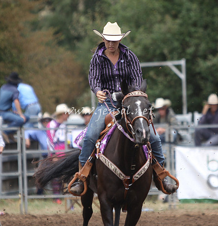 TaralgaRodeo2013KJS_0070_edited-1