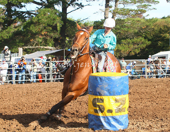 TaralgaRodeo2013One_0887_edited-1