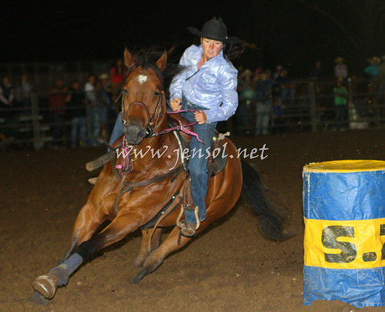 TaralgaRodeo2013Two_0324_edited-1