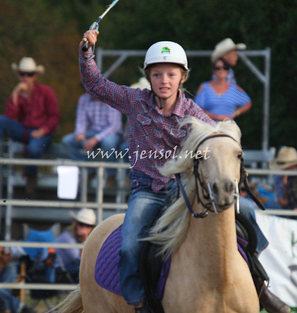 TaralgaRodeo2013One_0961_edited-1