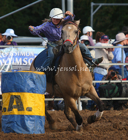 TaralgaRodeo2013One_0954_edited-1