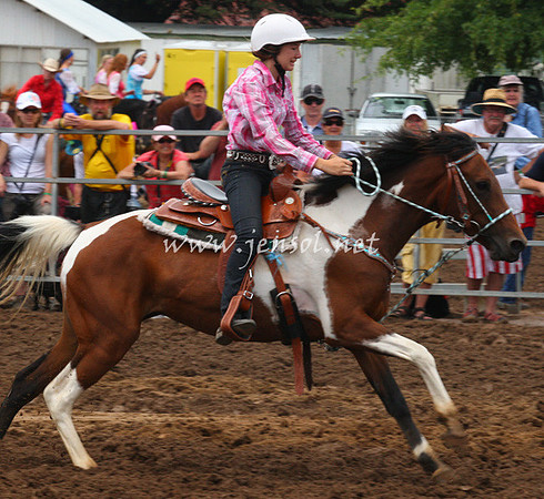 TaralgaRodeo2013One_0119_edited-1