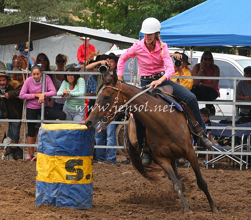 TaralgaRodeo2013One_0124_edited-1