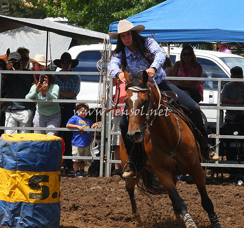 TaralgaRodeo2013One_0263_edited-1