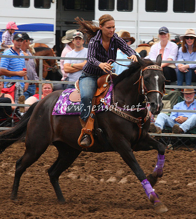 TaralgaRodeo2013One_0175_edited-1