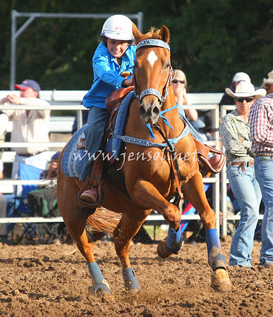 TaralgaRodeo2013One_0928_edited-1