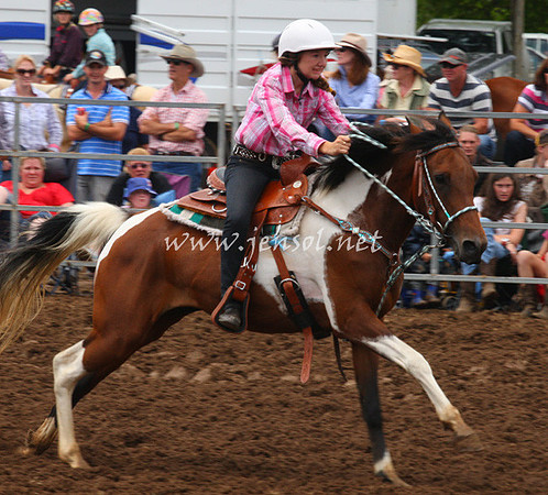 TaralgaRodeo2013One_0118_edited-1