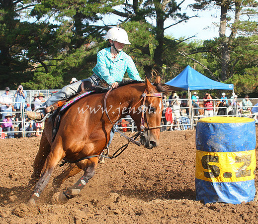 TaralgaRodeo2013One_0889_edited-1