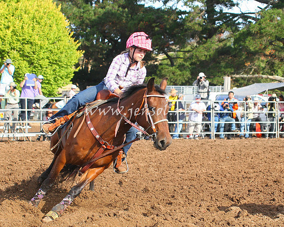 TaralgaRodeo2013One_0898_edited-1