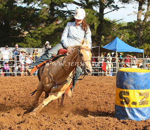 TaralgaRodeo2013One_0907_edited-1