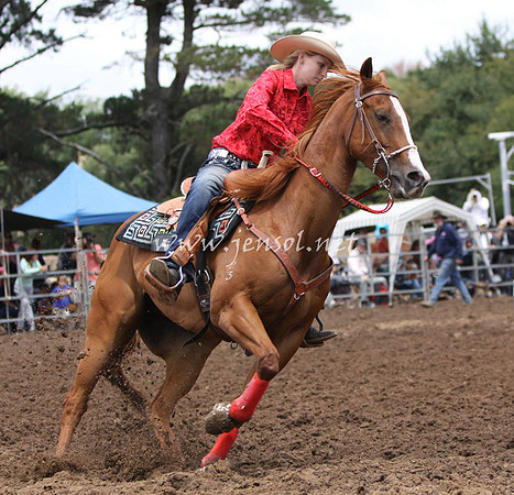 TaralgaRodeo2013KJS_0109_edited-1