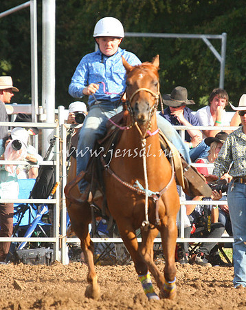 TaralgaRodeo2013One_0910_edited-1