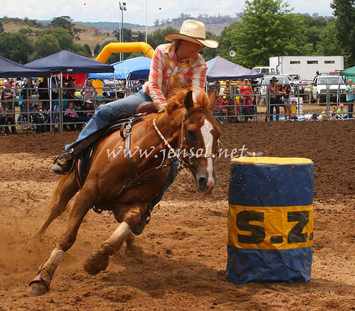 TaralgaRodeo2013One_0199_edited-1