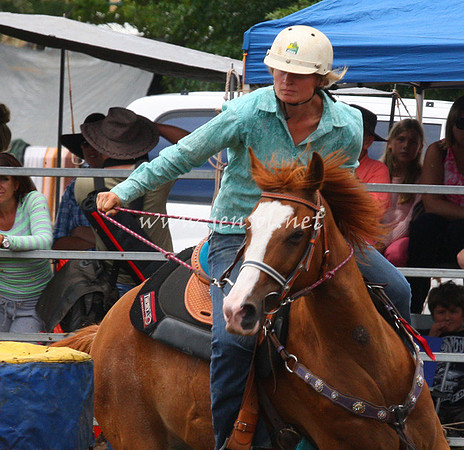 TaralgaRodeo2013One_0177_edited-1