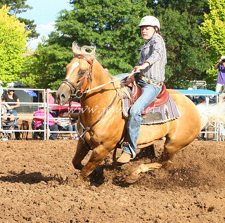 TaralgaRodeo2013One_0920_edited-1