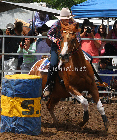 TaralgaRodeo2013One_0229_edited-1