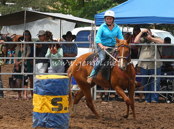 TaralgaRodeo2013One_0227_edited-1
