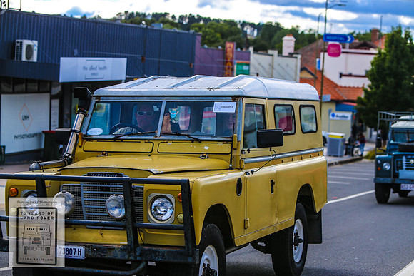 75thAnniversaryLandRover_0390