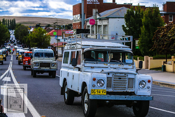 75thAnniversaryLandRover_0361