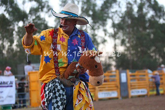 pictonrodeo2013two_0320