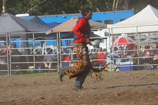 pictonrodeo2013one_0868