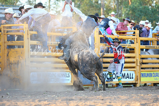 pictonrodeo2013two_0003