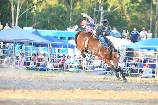 pictonrodeo2013two_0128