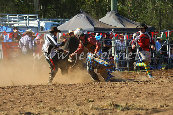 pictonrodeo2013one_0763