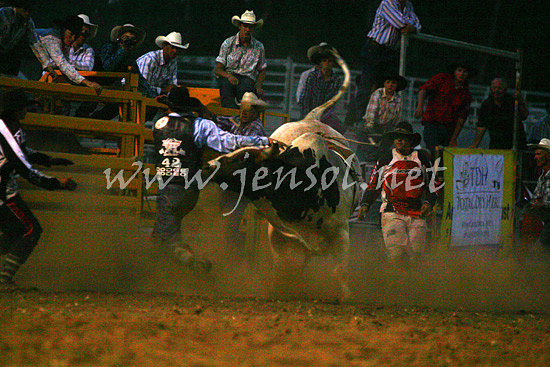 pictonrodeo2013two_0443