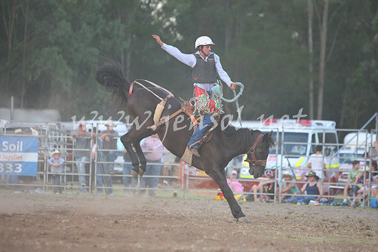 pictonrodeo2013two_0287