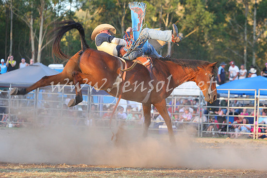 pictonrodeo2013two_0082
