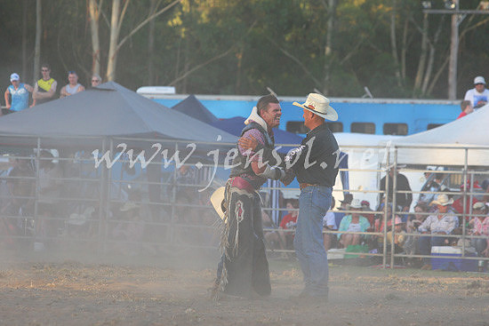 pictonrodeo2013two_0146