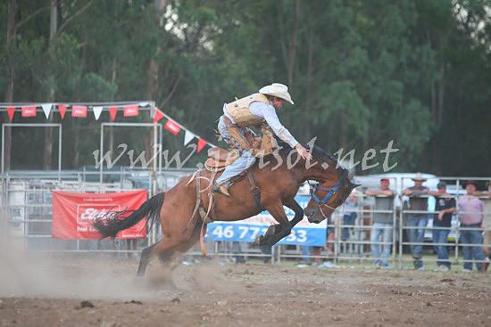 pictonrodeo2013two_0267