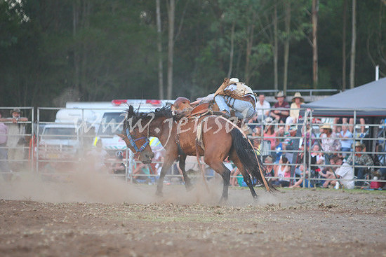 pictonrodeo2013two_0274