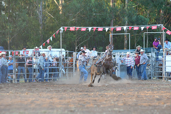 pictonrodeo2013two_0052