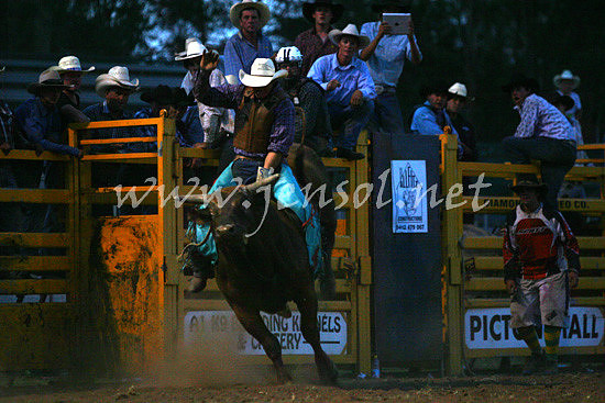 pictonrodeo2013two_0432