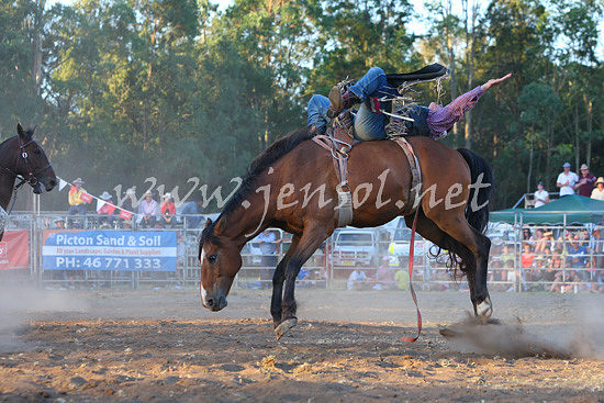 pictonrodeo2013two_0139