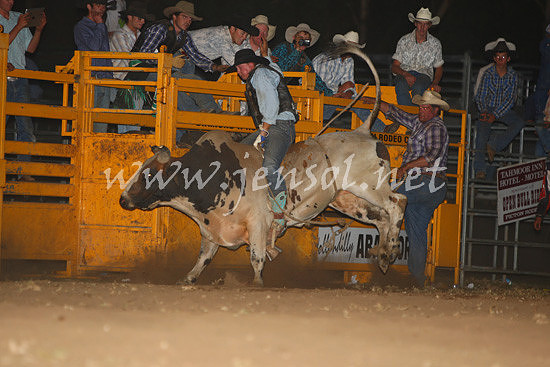 pictonrodeo2013two_0440