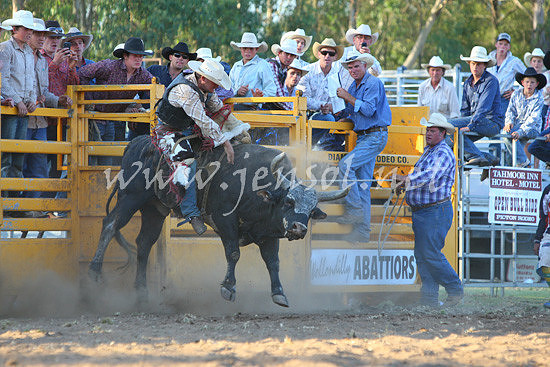 pictonrodeo2013one_1187
