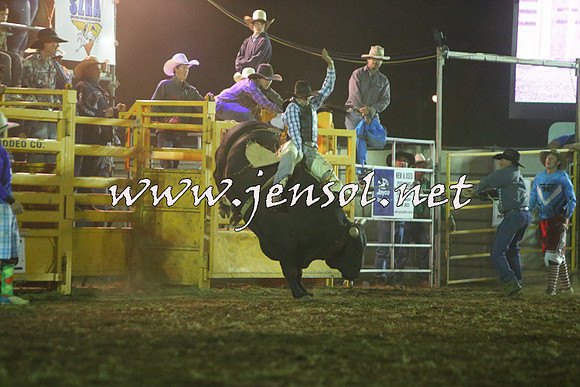 QueanbeyanRodeo2015_5834-1