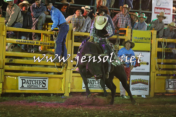 QueanbeyanRodeo2015_5709-1