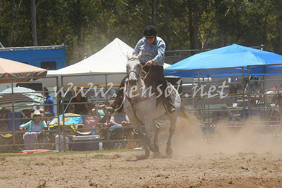 pictonrodeo2013one_0314