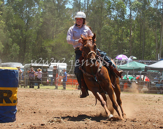 pictonrodeo2013one_0186_edited-1
