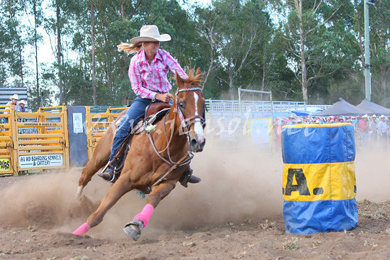pictonrodeo2013one_0988