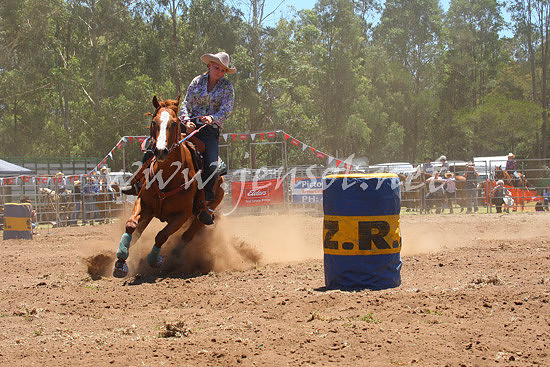 pictonrodeo2013one_0252