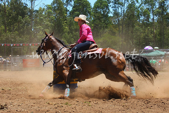 pictonrodeo2013one_0201