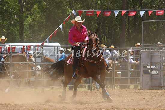 pictonrodeo2013one_0193