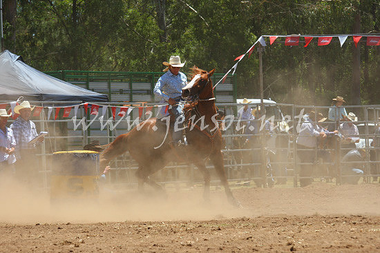 pictonrodeo2013one_0268