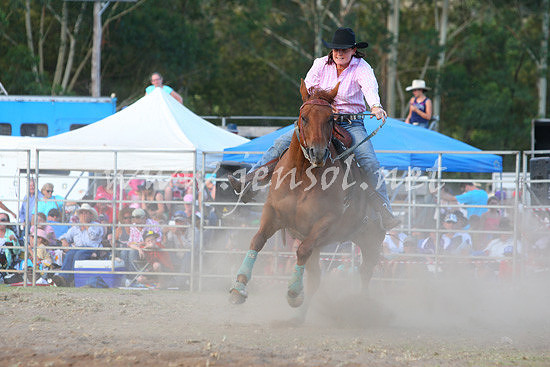 pictonrodeo2013one_1093