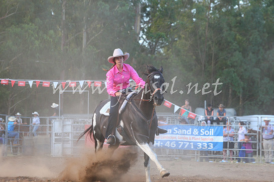 pictonrodeo2013one_1070